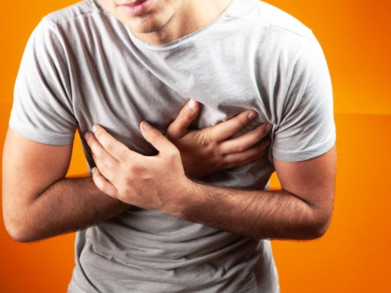 8 Effective Natural Ways To Stop Heart Palpitations 