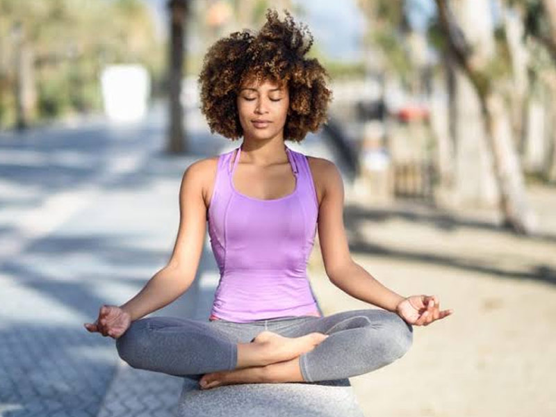 Vipassana: Here's How You Can Achieve Mental Peace Through Meditation 