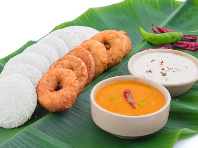 Know Your Plate: Here's The Nutritional Value, Health Benefits Of Rice Idli And Sambhar