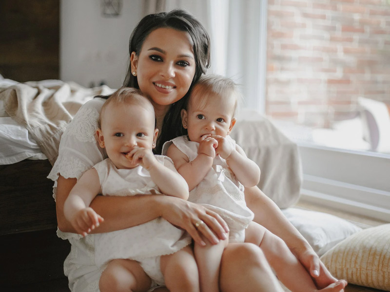 Tips To Take Care Of Twins | Onlymyhealth