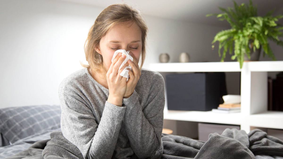 Monsoon Maladies: How to Avoid Cough And Cold Caused by Weather Change