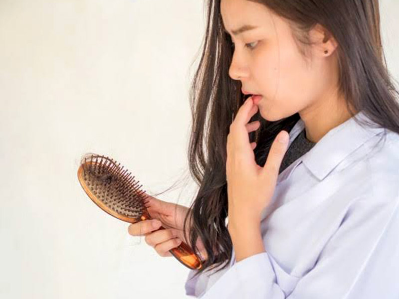 Common Daily Habits That Trigger Hair Fall