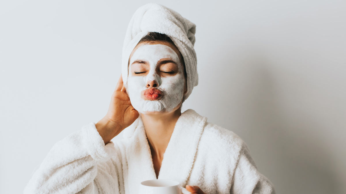 Try These 5 Natural Facials For Glowing Skin At Home 