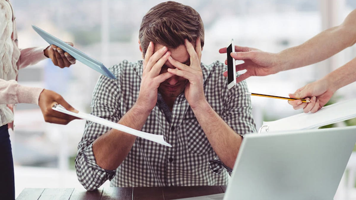 What Is Burnout Due To Stress & How To Cope With It, Expert Explains 