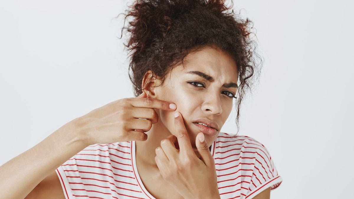 Include These 6 Essential Vitamins In Your Skincare Routine If You Have Oily Skin 