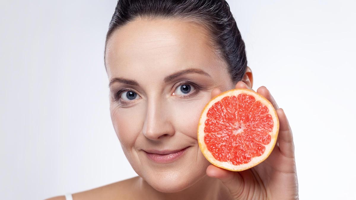 4 Fruits And Vegetables For Healthy, Glowing Skin
