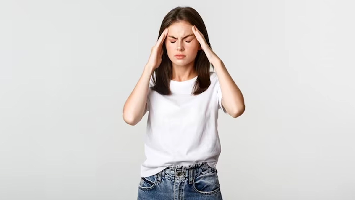 10 Tips To Get Rid Of Migraine Pain At Home