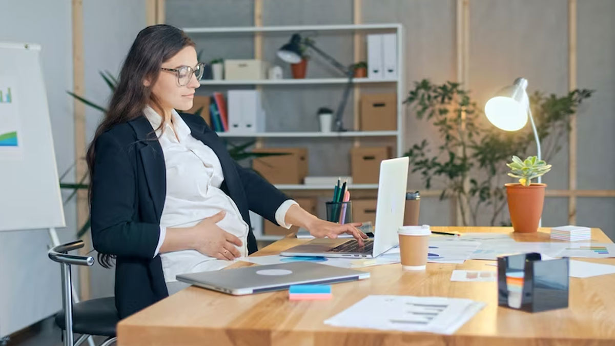 Importance Of Work-Life Balance For Pregnant Women, Expert Weighs In