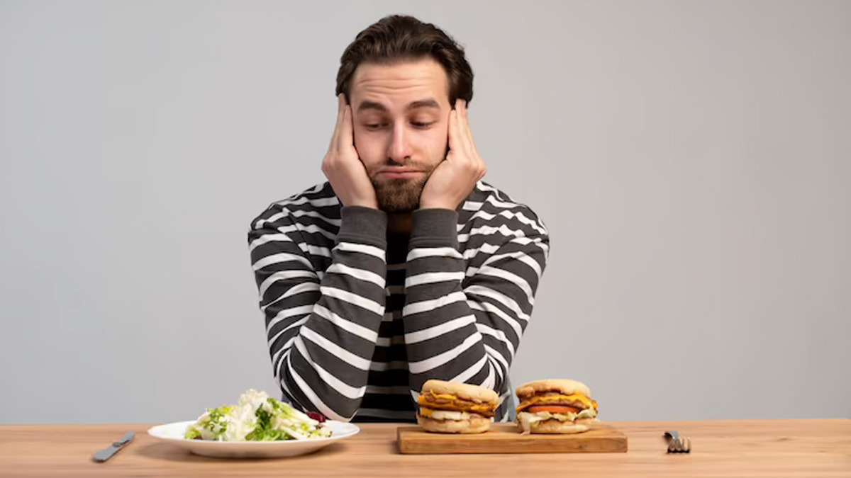5 Food Items To Avoid During Stress