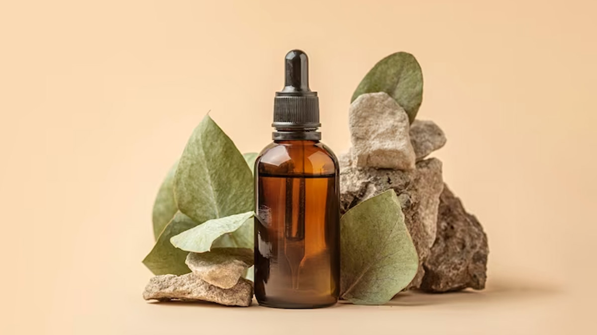 10 Amazing Benefits of Tea Tree Oil - PharmEasy Blog