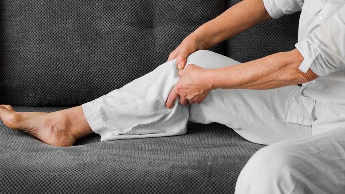 The Symptoms In Your Legs That Can Signal Peripheral Artery Disease (PAD): Who Is At Risk?