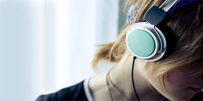 Headphones making more people Deaf