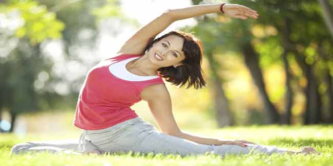 कमर दर्द से राहत पाने के लिए पाइलेटस एक्सरसाइज हैं फायदेमंद