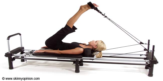 Crunches with Coordination - Pilates Reformer Exercises