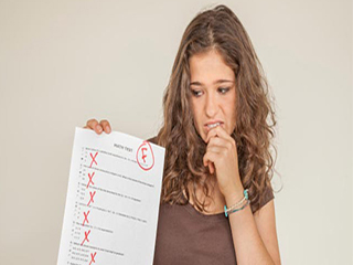 बस एक हफ्ते शिकायत करने की आदत बंद करें और महसूस करें फायदे