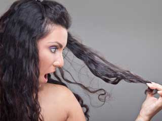 Internal and external causes of hair breakage