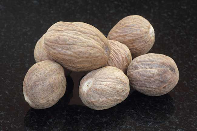 5 Ways In Which You Can Use Nutmeg For A Good Night S Sleep