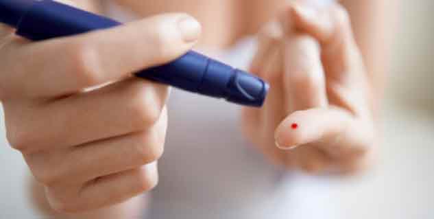why does diabetes cause nausea