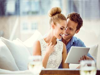 how often should he call or text in early dating