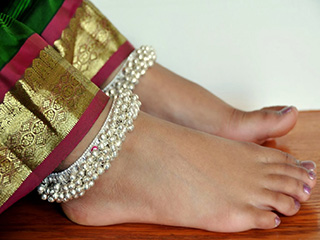 पायल पहनने के हैं सेहत से जुड़े ढेरों फायदे, जानिए