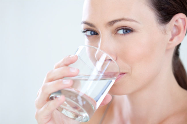 Image result for शरीर के वजन के हिसाब से कितना पानी पीना चाहिए
