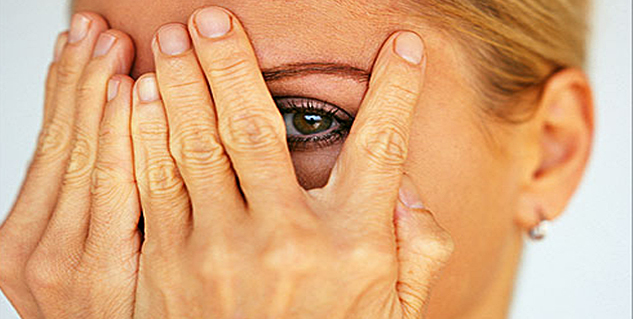 Wrinkles on Hand Before Age in Hindi