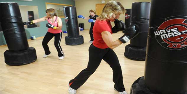 Kickboxing For Seniors in Hindi