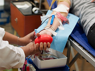 इसलिए रक्‍तदान को कहते हैं महादान