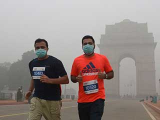दिल्लीवालों को प्रदूषण की मार से बचाएंगे ये घरेलू नुस्खे