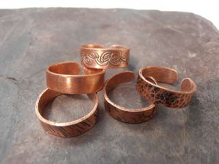 तांबे की अंगूठी दूर करेगी आपका तनाव और रक्‍तचाप  