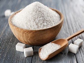मोटापे का कारण है चीनी, हफ्तेभर में बढ़ाती है 5kg वजन!
