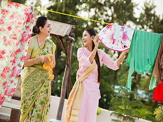 घर के अंदर कपड़े सुखाने से हो सकती है ये गंभीर बीमारी