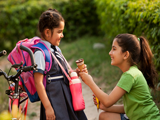 उदार व्‍यक्तियों की आयु होती है लंबी, जानें क्‍यों