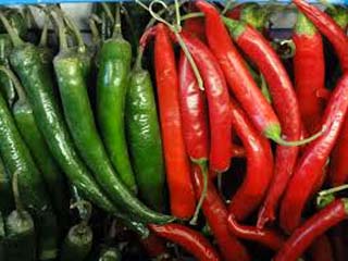 1 नींबू और 7 मिर्च सिर्फ बुरी नज़र ही नहीं, बल्कि इस 1 बीमारी का भी करती है सफाया