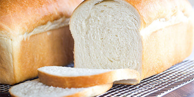 Is Really White Bread Unhealthy in Hindi