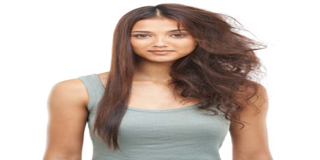 मैंगो हेयर पैक लगाएं, बालों को मजबूत और घना पाएं