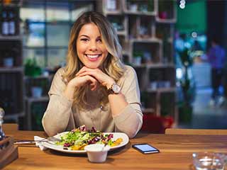 बुढ़ापे तक स्‍मार्ट रहना है तो अपनाएं स्‍वस्‍थ जीवनशैली