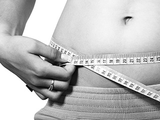 5 Signs You Might be Taking Your Weight Loss Goals Too Far