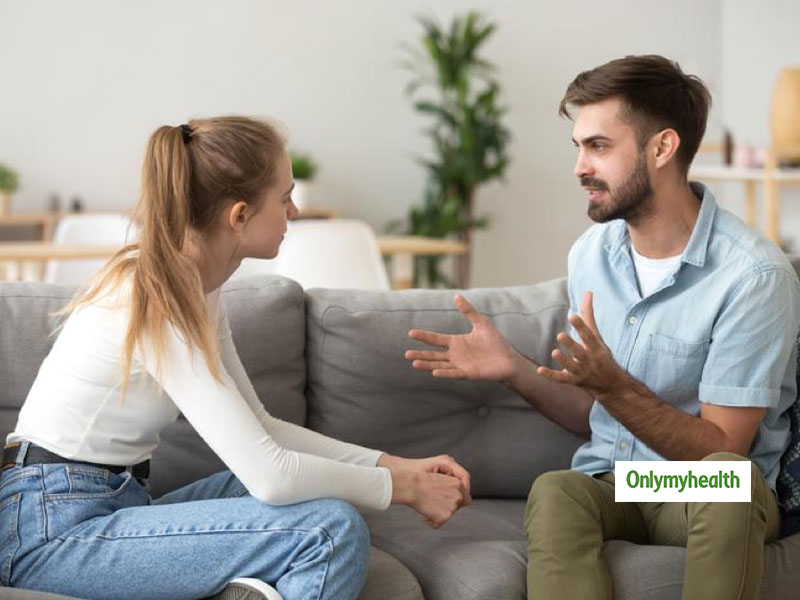 Relationship Tips: अपने रिलेशन को रखना है बेहतर, तो न लाएं ऐसी भावनाएं 