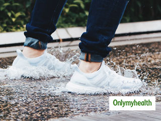 Monsoon Fashion: इस बारिश के मौसम में ट्रेंड में हैं ये स्टाइलिश स्लीपर्स, कीचड़-पानी से रहेगी सुरक्षा