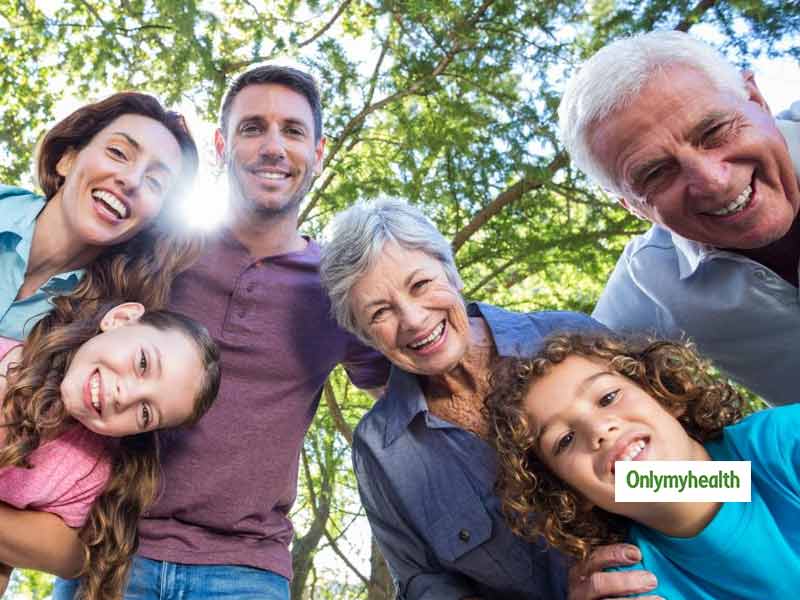 International Family Day 2019: क्या आप अपने परिवार के साथ खुश हैं? जानें परिवार के साथ रहने से जुड़े 5 फायदे