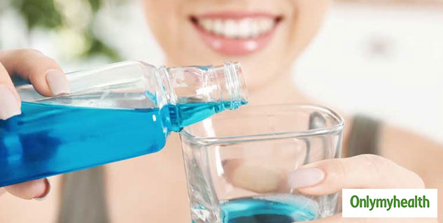 Gargling With Mouthwash 