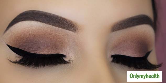 Nude eye shadow