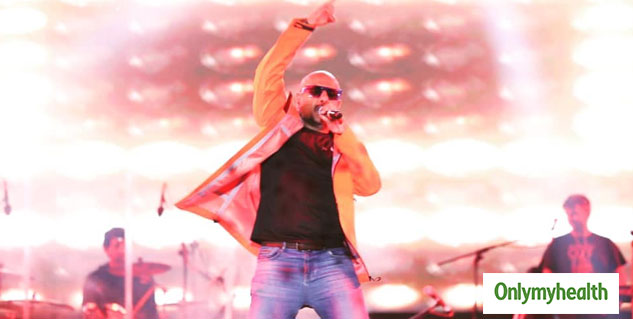 inside_vishaldadlanisinging