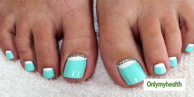 Don't Forget To Decorate Your Toenails This Wedding Season, Here