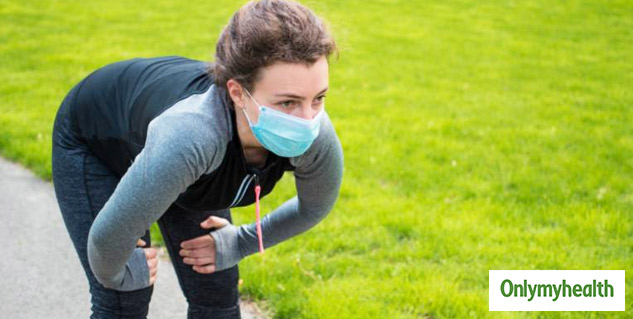 insidewalikingwithmask