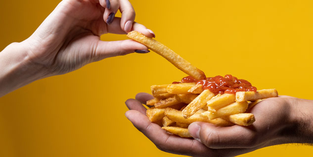 Inside7_pregnancyjunkfoodcraving