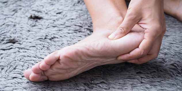 foot cramps 