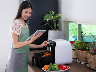 आपके खाने को हेल्दी बनाने में मदद कर सकते हैं ये 5 किचन एप्लाइंसेस, जानें कैसे रखते हैं ये आपको सेहतमंद