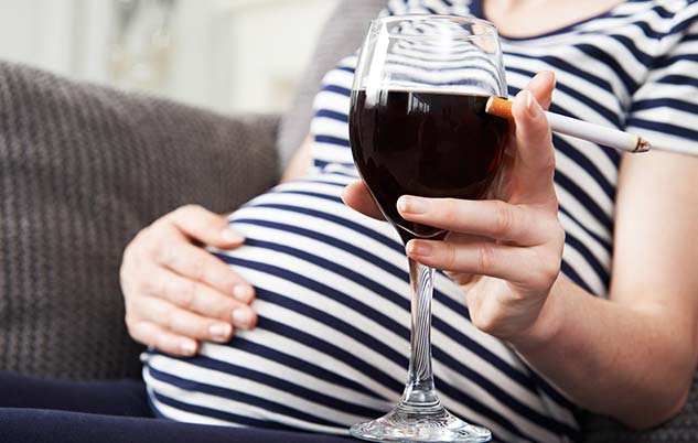 How Does Alcohol Impact Fertility in Men and Women? Doctor Explains ...